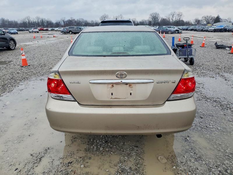 Photo 6 from auction – 2005 TOYOTA CAMRY with VIN 4T1BE32K55U552003