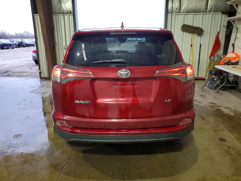 Photo 6 from auction – 2018 TOYOTA RAV4 LE with VIN 2T3ZFREV5JW464414