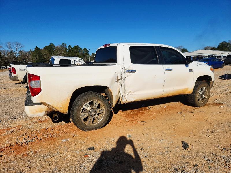 Photo 3 from auction – 2015 TOYOTA TUNDRA with VIN 5TFAW5F10FX457519