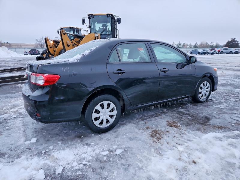 Photo 3 from auction – 2013 TOYOTA COROLLA BA with VIN 2T1BU4EE1DC007253
