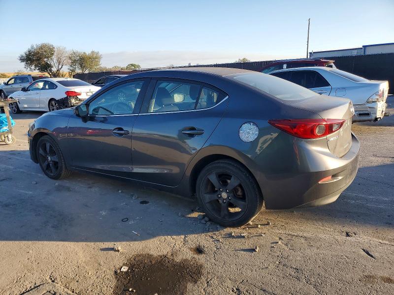 Foto 2 de la subasta – 2016 MAZDA 3 con VIN JM1BM1U70G1303214