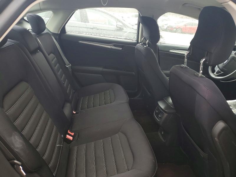 Photo 10 from auction – 2014 FORD FUSION SE with VIN 3FA6P0HD8ER218438