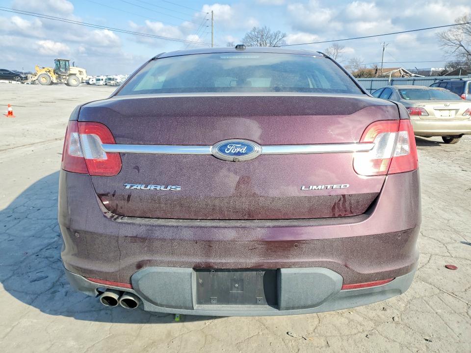 Foto 6 de la subasta – 2011 FORD TAURUS LIM con VIN 1FAHP2FW8BG177854