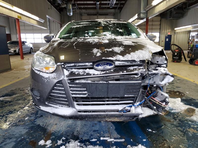 Photo 5 from auction – 2014 FORD FOCUS with VIN 1FADP3F25EL358035