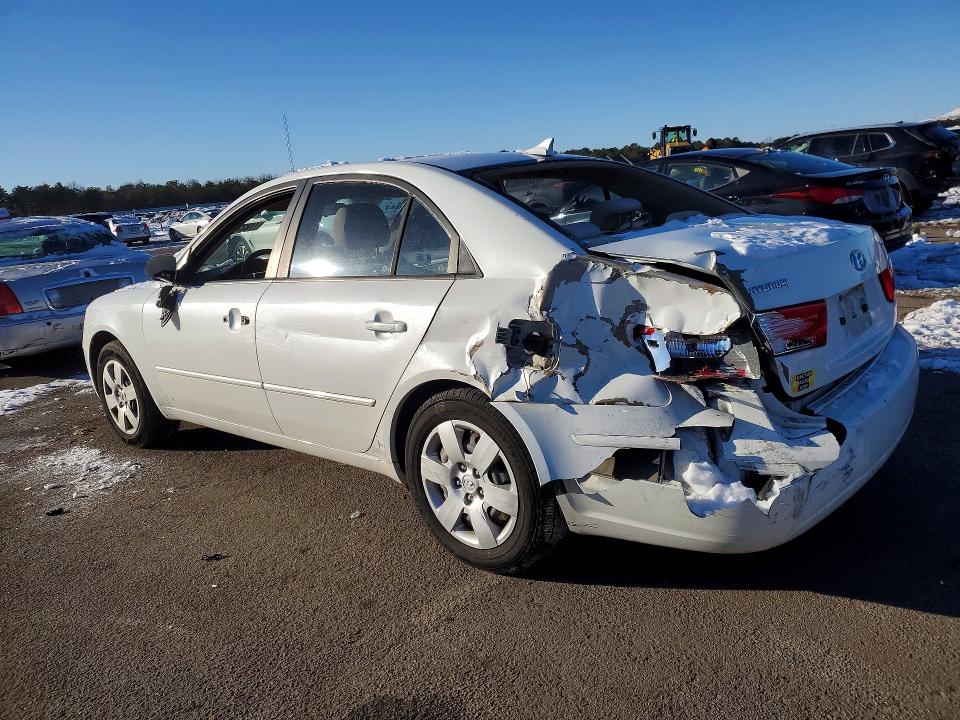 Photo 2 from auction – 2010 HYUNDAI SONATA GLS with VIN 5NPET4AC3AH594729
