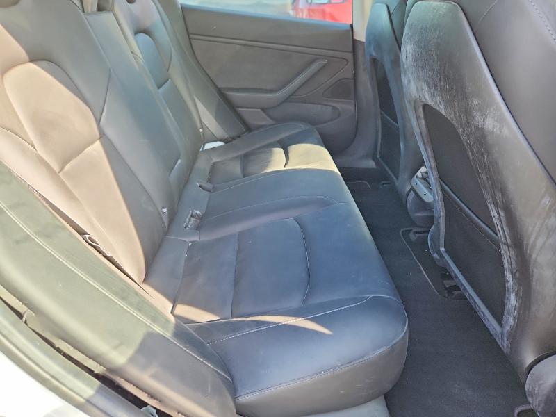 Photo 10 from auction – 2018 TESLA MODEL 3 with VIN 5YJ3E1EA6JF032654