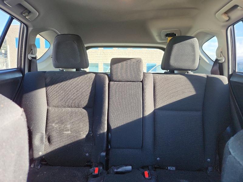 Photo 10 from auction – 2017 TOYOTA RAV4 LE with VIN JTMBFREVXHJ709718