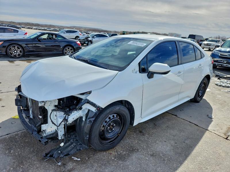 TOYOTA COROLLA LE 2022 with VIN JTDEPMAE2N3025975 - Photo from auction