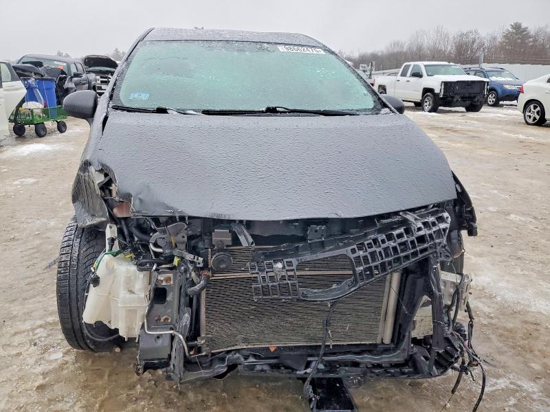 Photo 5 from auction – 2012 TOYOTA PRIUS V with VIN JTDZN3EU1C3180520