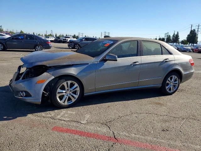 Photo 1 from auction – 2010 MERCEDES-BENZ E with VIN WDDHF5GBXAA205008