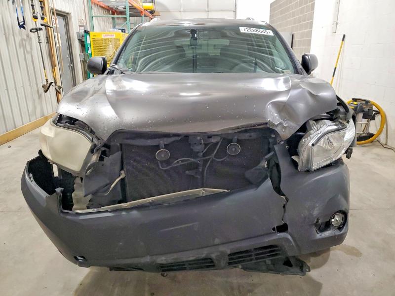 صورة رقم 5 من المزاد - 2010 TOYOTA HIGHLANDER مع VIN 5TDDK3EH8AS019194