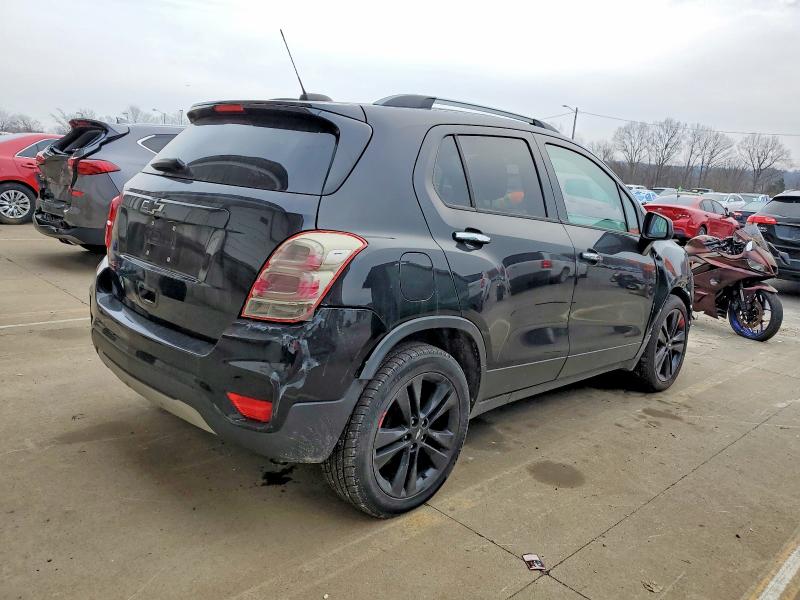 Photo 3 from auction – 2019 CHEVROLET TRAX 1LT with VIN 3GNCJLSB3KL210731