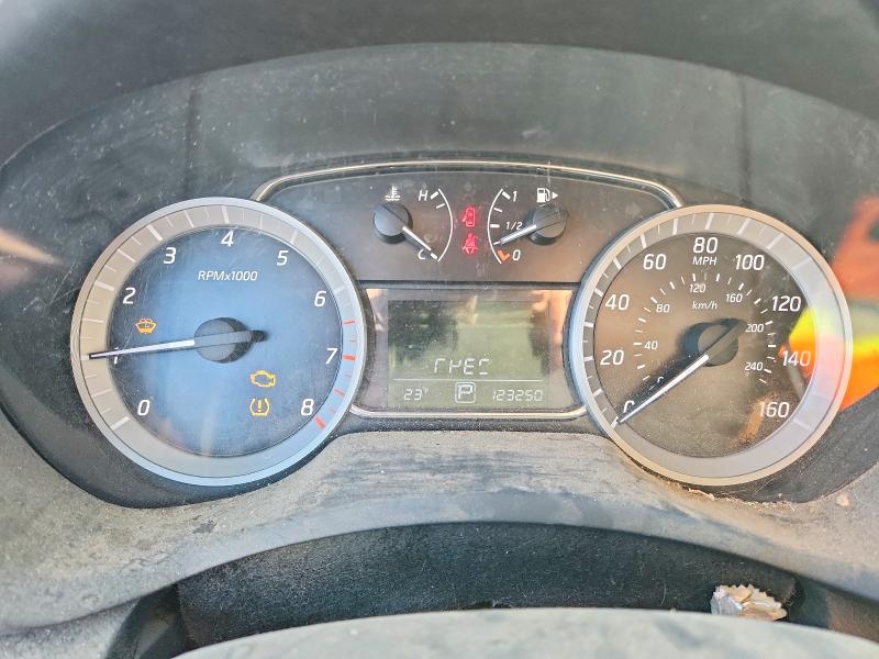Photo 9 from auction – 2015 NISSAN SENTRA with VIN 3N1AB7AP0FY352399