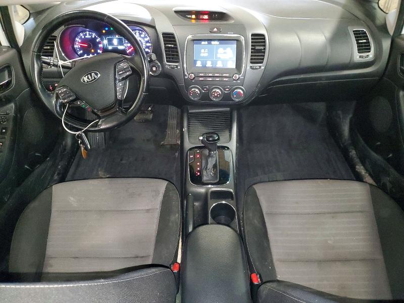 Photo 8 from auction – 2017 KIA FORTE LX with VIN 3KPFL4A75HE019067