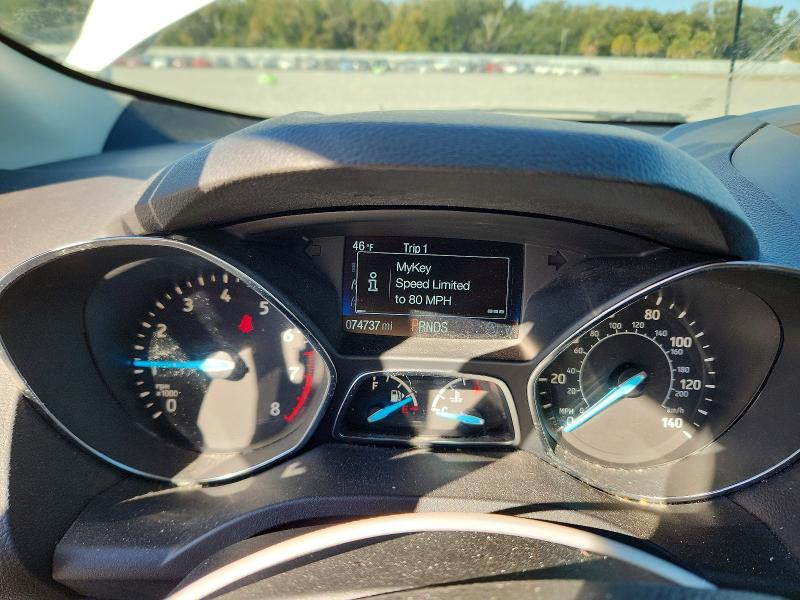 Photo 9 from auction – 2018 FORD ESCAPE with VIN 1FMCU0GD6JUC50195