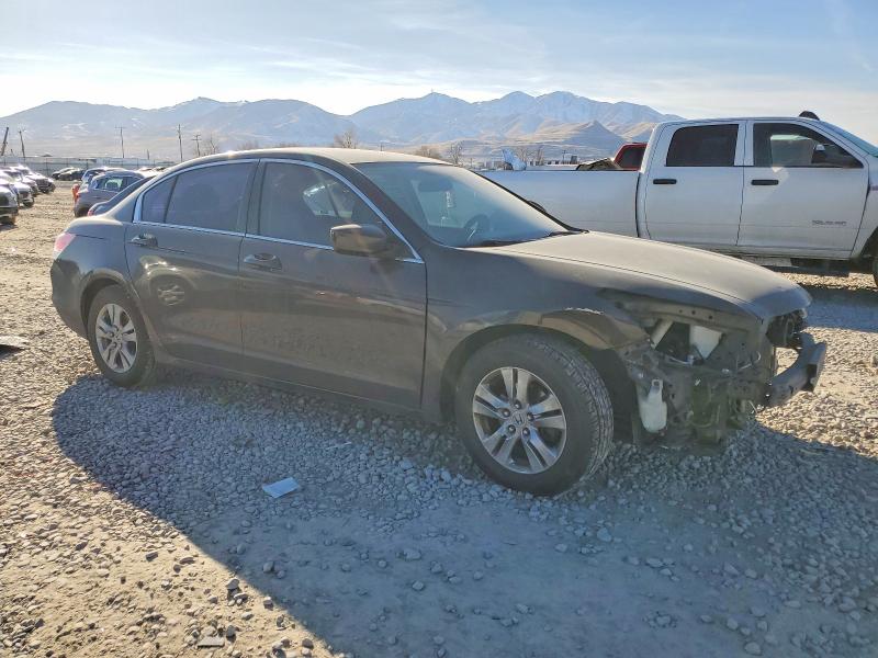 Photo 4 from auction – 2011 HONDA ACCORD LXP with VIN 1HGCP2F45BA081221
