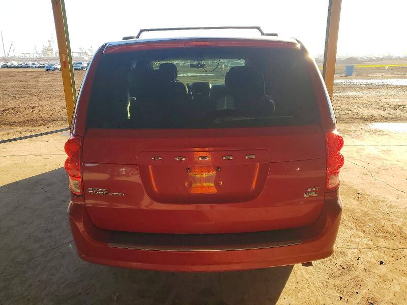 Foto 6 de la subasta – 2015 DODGE GRAND CARA con VIN 2C4RDGCG2FR712408