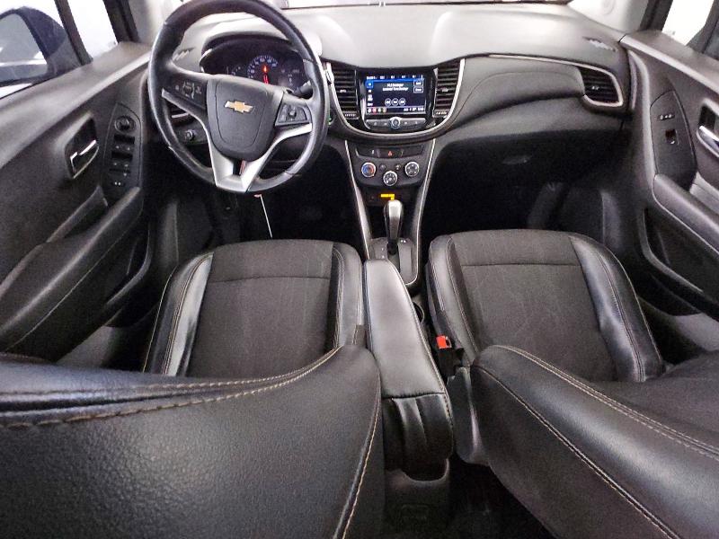 Photo 8 from auction – 2018 CHEVROLET TRAX 1LT with VIN 3GNCJLSB2JL232315