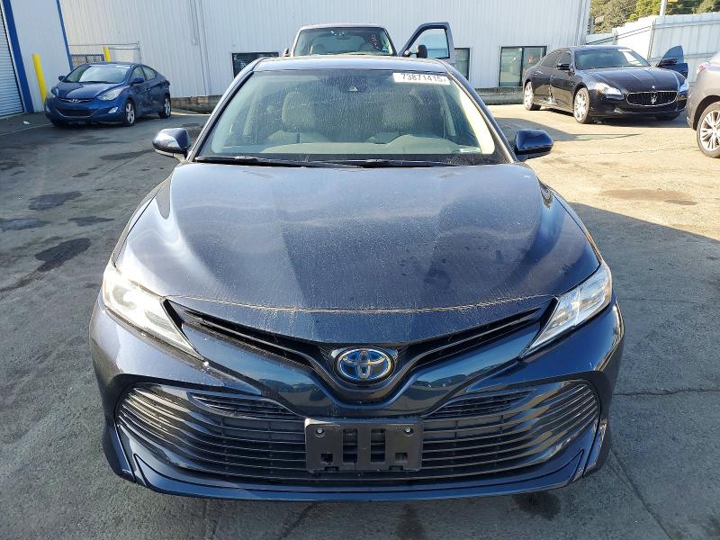 Photo 5 from auction – 2020 TOYOTA CAMRY LE with VIN 4T1C31AK3LU536718