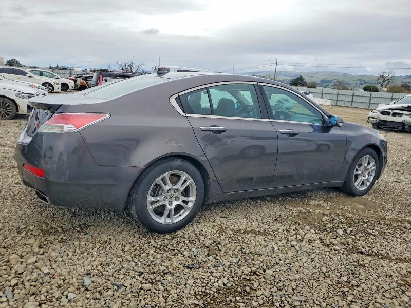 Photo 3 from auction – 2010 ACURA TL with VIN 19UUA8F57AA015785