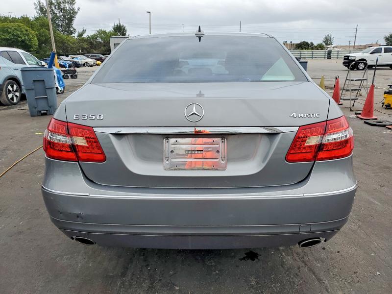 Photo 6 from auction – 2013 MERCEDES-BENZ E 350 4MAT with VIN WDDHF8JB0DA717469