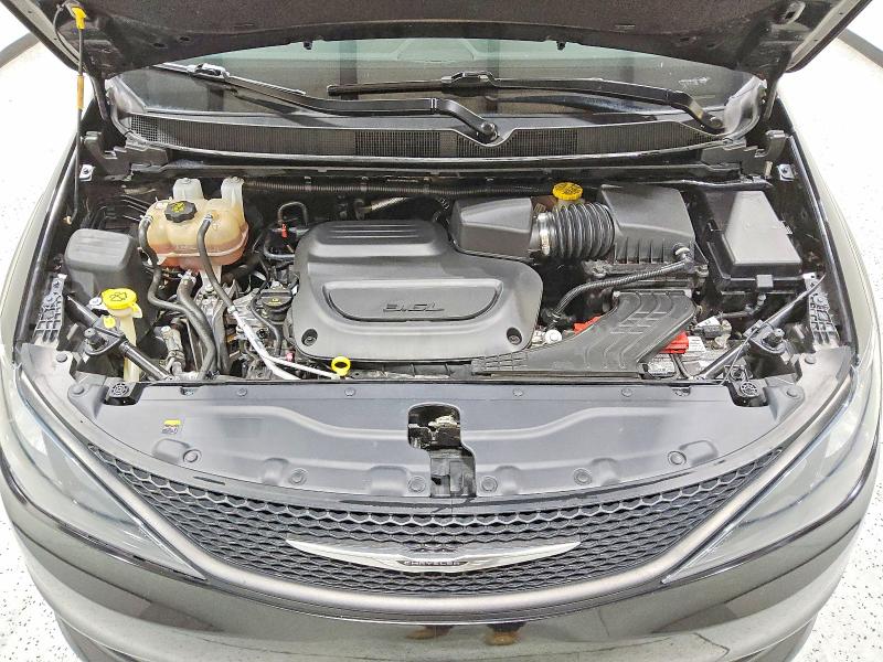 Photo 12 from auction – 2024 CHRYSLER VOYAGER LX with VIN 2C4RC1CG6RR128873