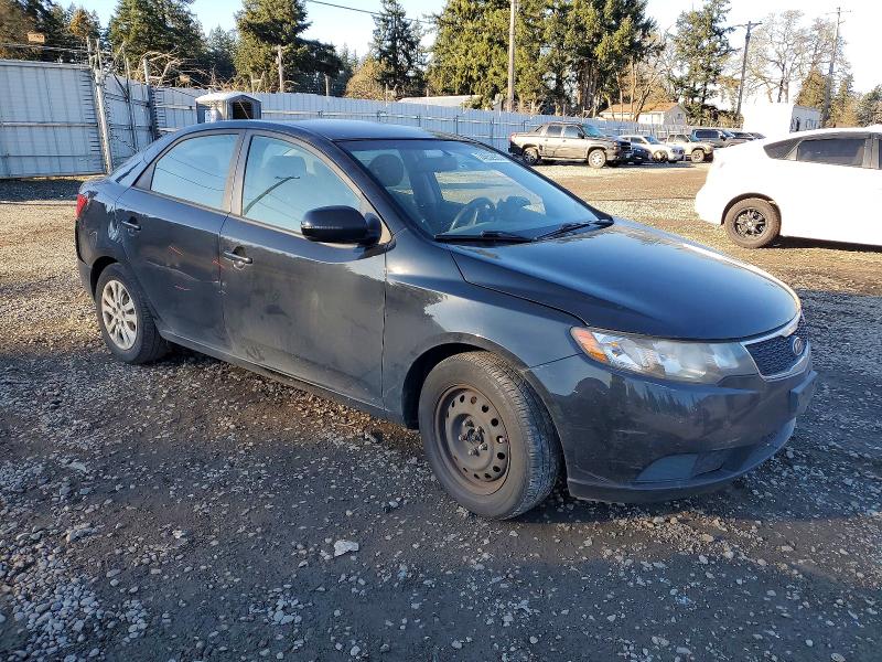 Photo 4 from auction – 2013 KIA FORTE EX with VIN KNAFU4A2XD5715458