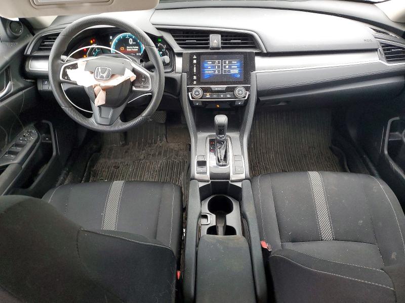 Photo 8 from auction – 2017 HONDA CIVIC with VIN 2HGFC2F5XHH039817