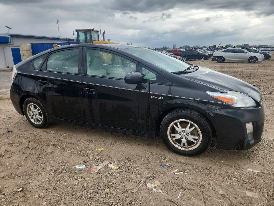 Photo 4 from auction – 2010 TOYOTA PRIUS with VIN JTDKN3DU7A0096199