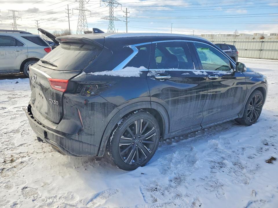 Photo 3 from auction – 2021 INFINITI QX50 with VIN 3PCAJ5BB7MF108796