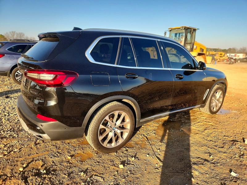 Photo 3 from auction – 2021 BMW X5 SDRIVE with VIN 5UXCR4C05M9G60690