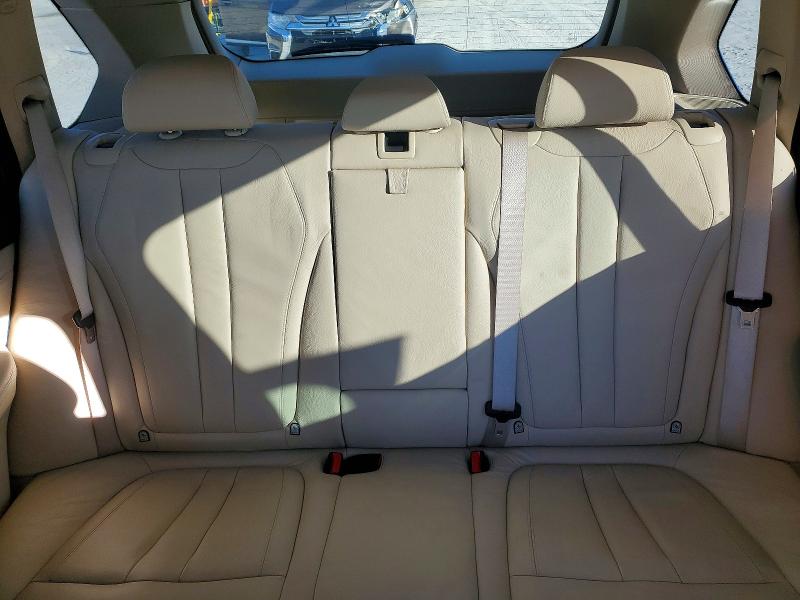 Photo 10 from auction – 2014 BMW X5 SDRIVE3 with VIN 5UXKR2C50E0H32977
