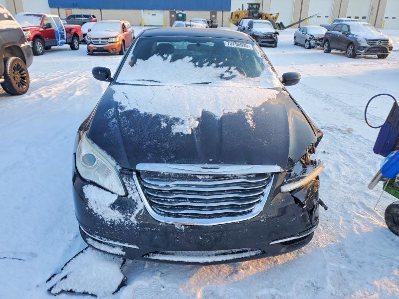 Photo 5 from auction – 2012 CHRYSLER 200 TOURIN with VIN 1C3CCBBB8CN131719