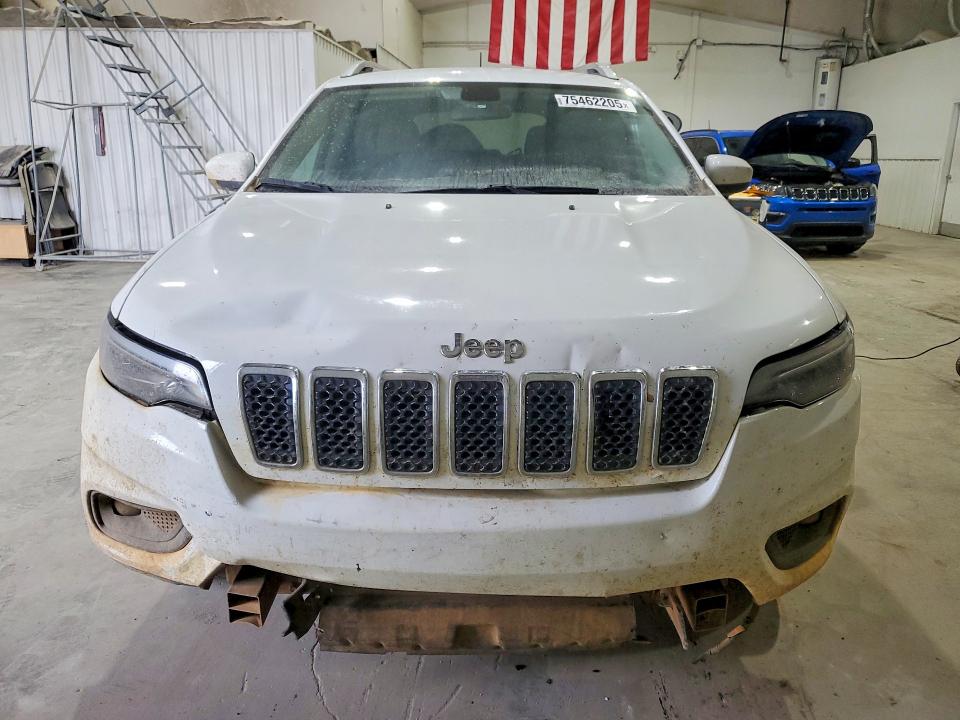 Photo 5 from auction – 2019 JEEP CHEROKEE with VIN 1C4PJLCB4KD382216