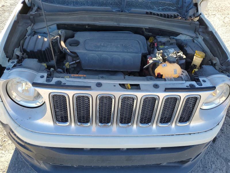 Photo 12 from auction – 2015 JEEP RENEGADE L with VIN ZACCJADT8FPC40775