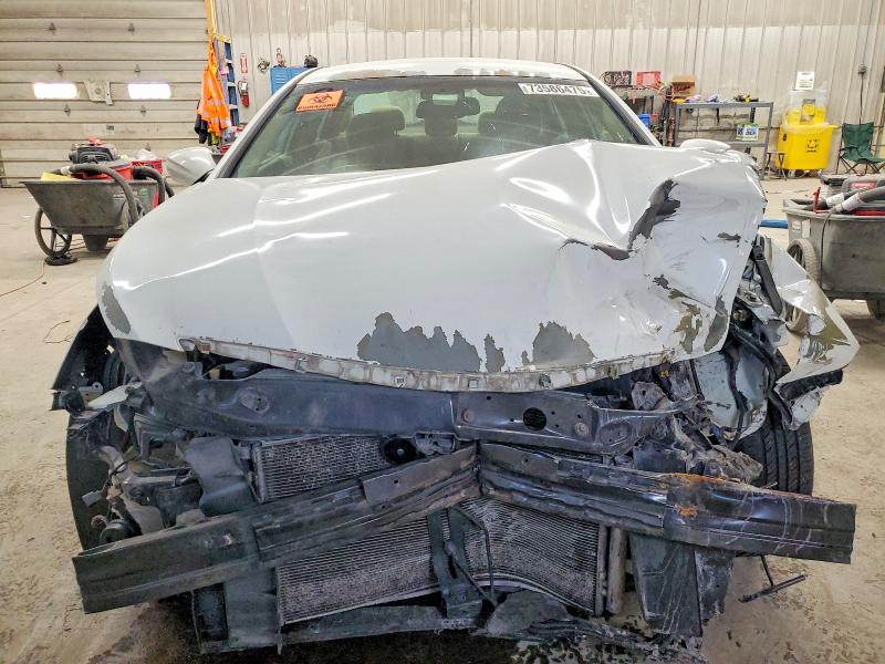 Photo 5 from auction – 2012 HYUNDAI SONATA with VIN 5NPEB4AC3CH469767