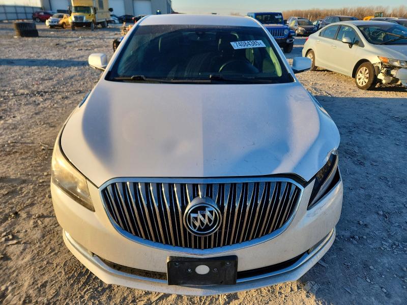 Photo 5 from auction – 2015 BUICK LACROSSE with VIN 1G4GB5GR4FF306825