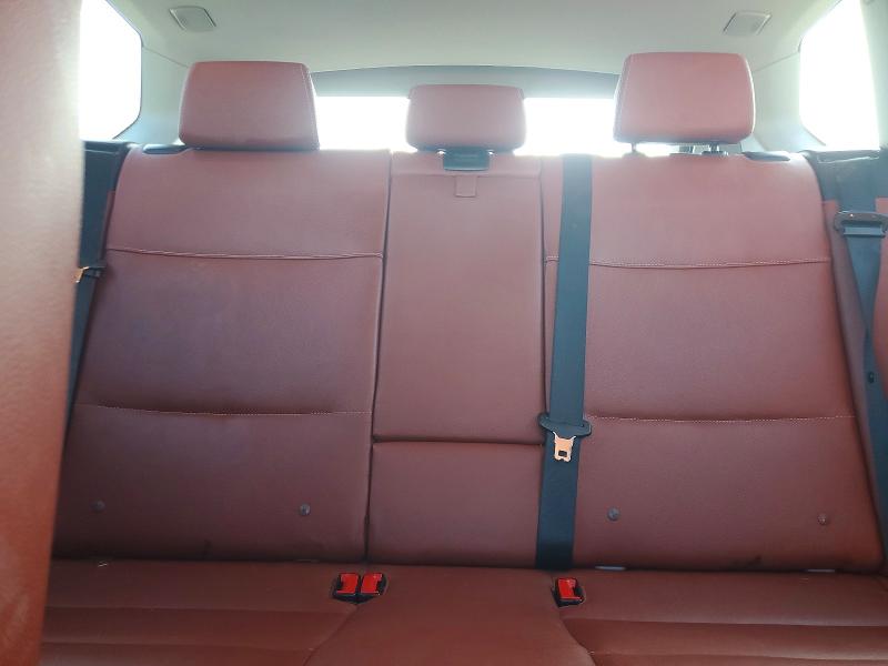 Photo 10 from auction – 2011 BMW X3 XDRIVE3 with VIN 5UXWX7C54BL734212