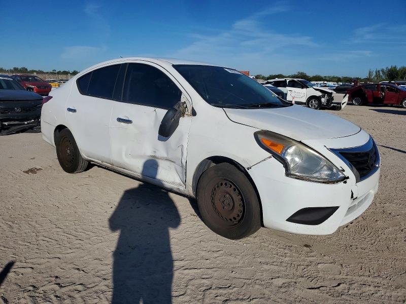 Photo 4 from auction – 2015 NISSAN VERSA S with VIN 3N1CN7AP9FL841476