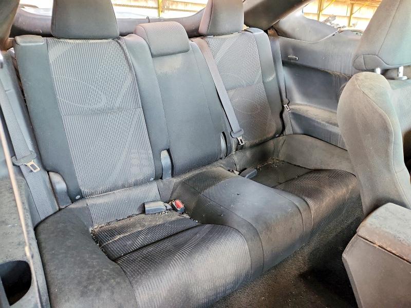 Photo 10 from auction – 2011 TOYOTA SCION TC with VIN JTKJF5C72B3003629
