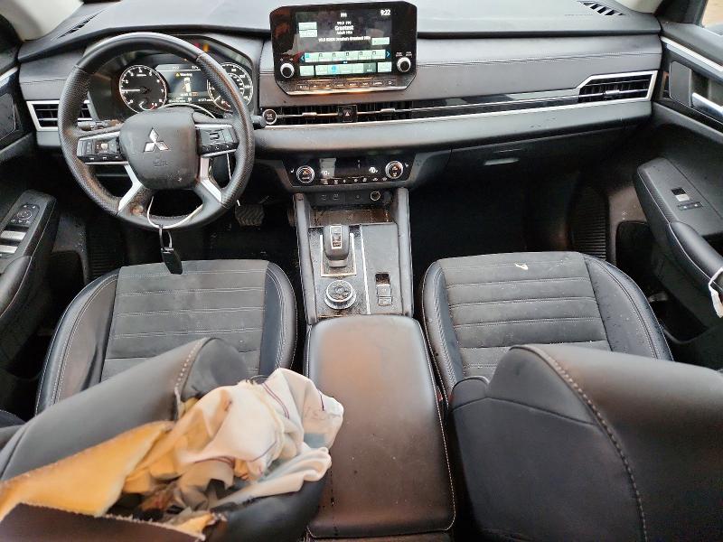 Photo 8 from auction – 2024 MITSUBISHI OUTLANDER with VIN JA4J4VA84RZ044404