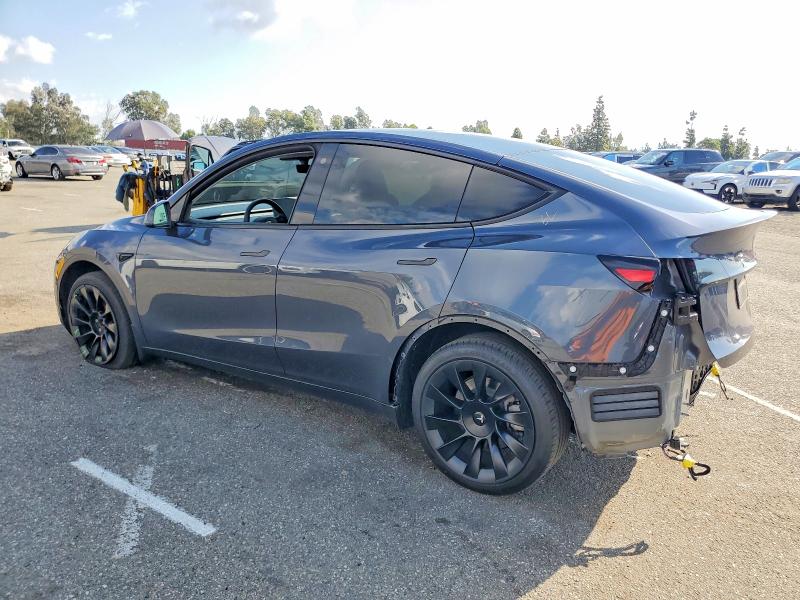 Foto 2 de la subasta – 2022 TESLA MODEL Y con VIN 7SAYGDEE0NA019618