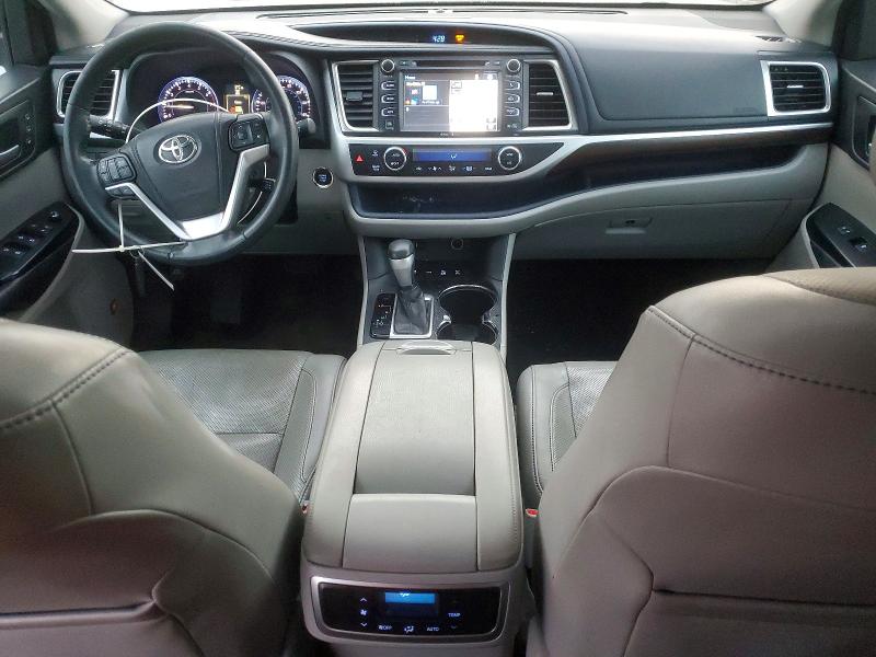 Photo 8 from auction – 2014 TOYOTA HIGHLANDER with VIN 5TDDKRFH0ES020153