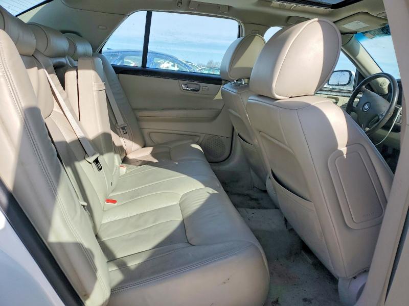 Photo 10 from auction – 2010 CADILLAC DTS with VIN 1G6KD5EY3AU137262