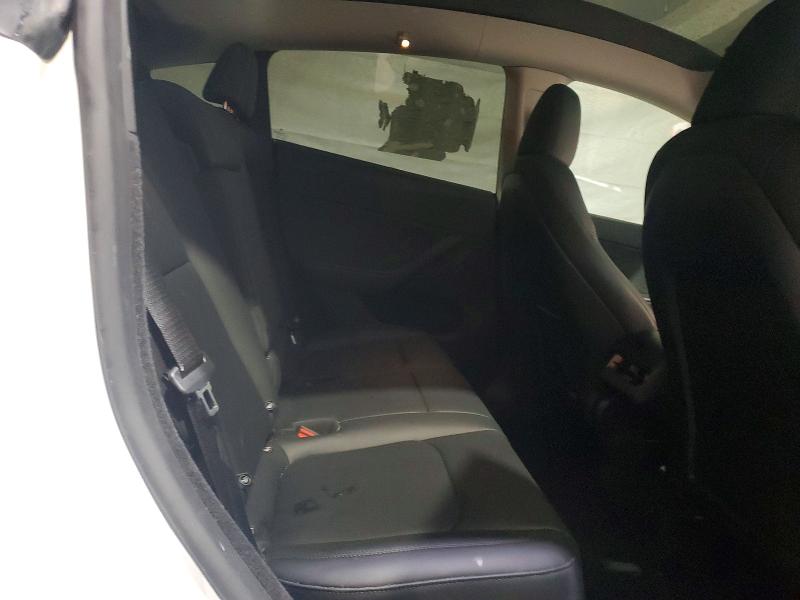 Photo 10 from auction – 2025 TESLA MODEL Y with VIN 7SAYGDEE2SA356366