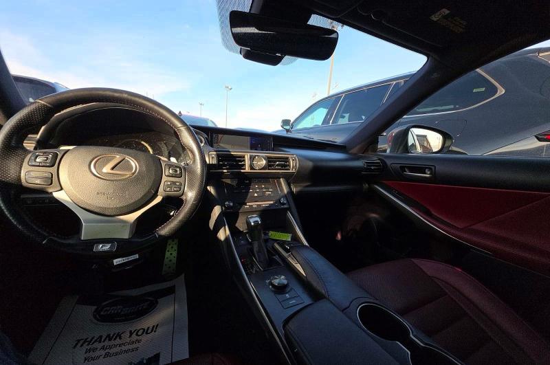 Photo 9 from auction – 2019 LEXUS IS 300 with VIN JTHBA1D29K5084329