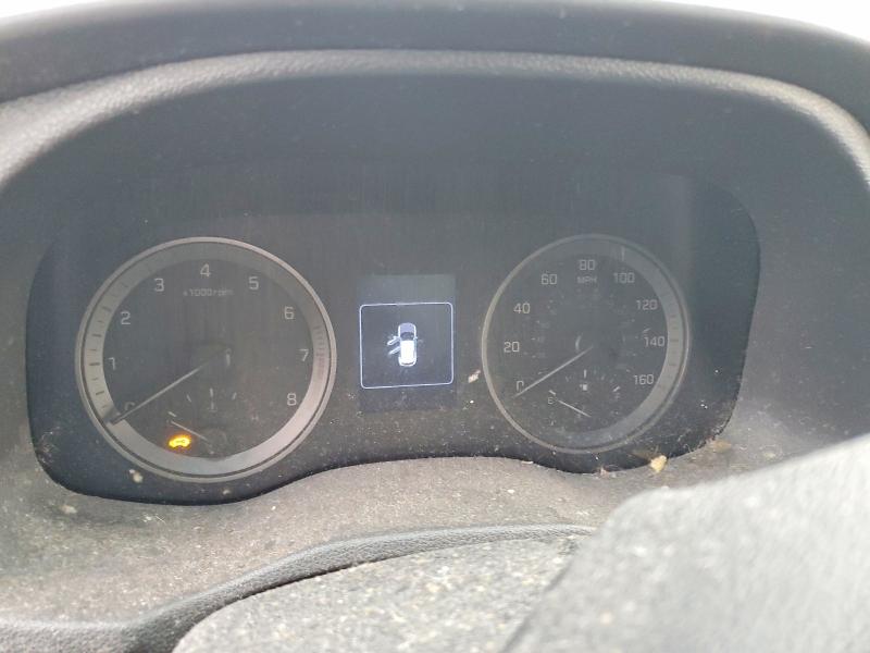 Photo 9 from auction – 2016 HYUNDAI TUCSON with VIN KM8J3CA25GU038786