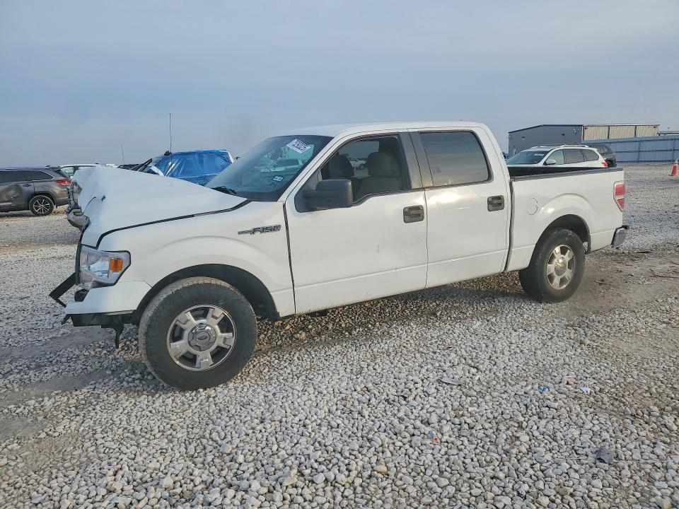 FORD F150 SUPER 2010 with VIN 1FTEW1C86AKA24532 - Photo from auction
