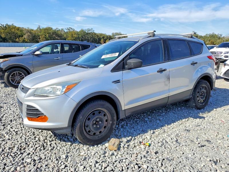 Foto 1 de la subasta – 2016 FORD ESCAPE S con VIN 1FMCU0F73GUB53203