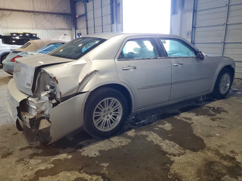 Photo 3 from auction – 2010 CHRYSLER 300 with VIN 2C3CA4CD0AH251411